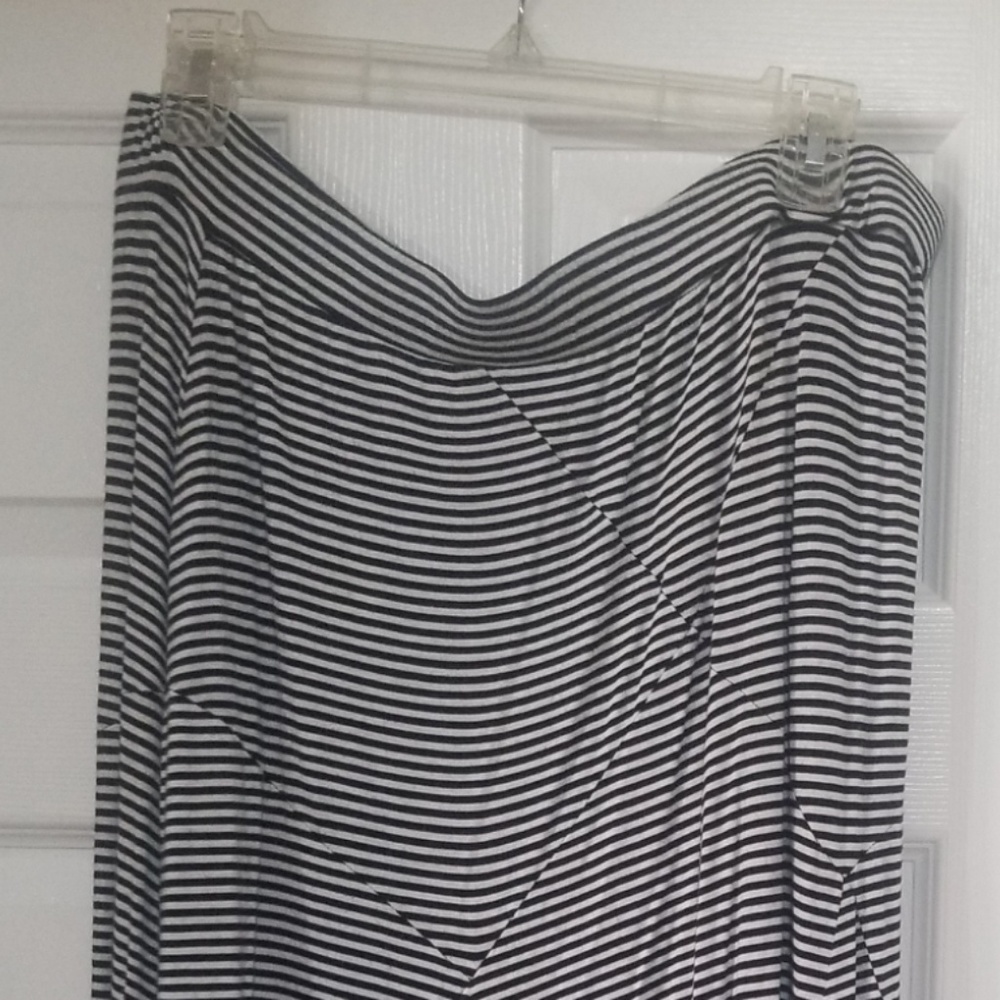MAXI LONG PLUS SIZE SKIRT 1X